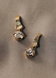 Round Brilliant Diamond Boussole Drops