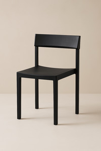 Furniture: Rassie Chair