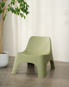 Products: Louis Chair