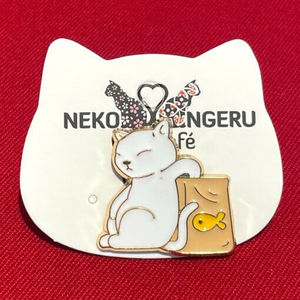 Products: Pin Badge – Snacking Cat - Neko Ngeru