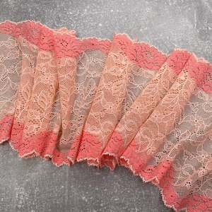 Stretch Lace ~ Apricot