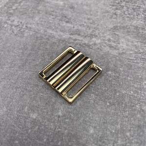 Connectors Fasteners: Metal Closure ~ Gold