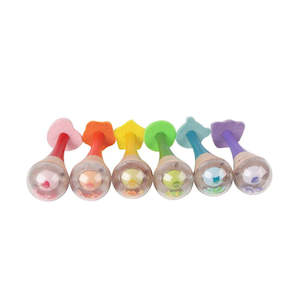Classic World: Classic World Rainbow Maracas (Assorted Colours)