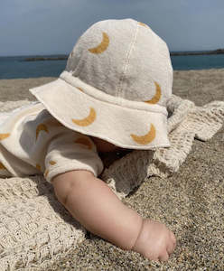 Fashion: Organic Zoo Honey Midnight Terry Sun Hat