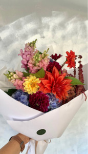 Fresh Flowers: Bright Delight