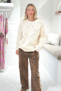 Pom pom jumper cream