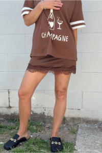 The Champagne Tee - Chocolate