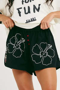 Shorts: The Hibiscus Boardshort - Black