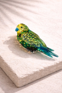 Accessories: Emerald Budgie Hair Claw Clip
