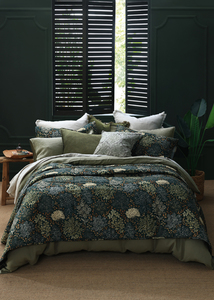 Products: MM Linen Limetta Quilt
