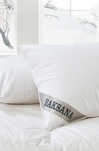 Products: Baksana 95-5 Hungarian Goose Down and Feather Pillow