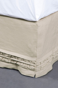 Products: Bianca Lorenne Rafelle Linen Valance Natural