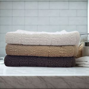 Products: Baksana Lisbon Double Bathmat Available in colours Linen Slate and White