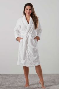 Products: Baksana Gia Robe White