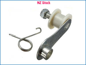 Chain Roller Guide Tensioner Idler 110cc 125cc 140cc Pit Dirt Bike ATV Quad