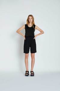 Divide Tank  | Black