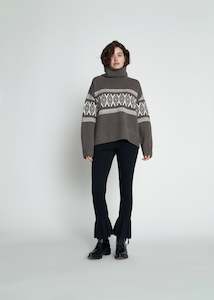 Aw2024: Cabin Sweater | Coffee with Cream