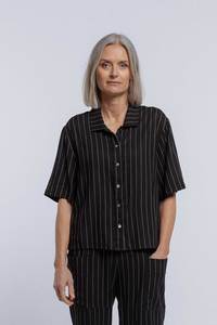 New: Smoking Shirt - Black Stripe