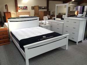5pcs Bedroom Suites: Pamela 5PCS Bedroom Suite White Pine Wood in Single/ King Single/ Double/ Queen from