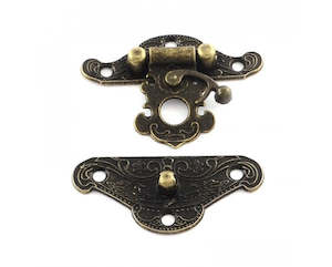 Steampunk: Clasp - Box Lock - 38mm x 49mm - Antique Bronze