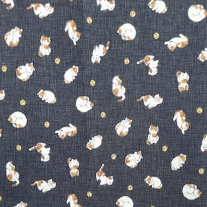 Yachi - Traditional Japanese design with Multi-coloured Cats & Balls on Linen-lo&hellip;