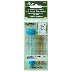 Knitting Crochet Haby: Clover 340 - Chibi Jumbo Darning Needle Set - Includes handy carrying case