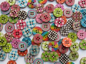 50 Mixed Print Spots and Checks 15mm buttons 2 holes