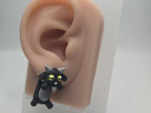 Earrings: Animal Goat Earring with Hanging Body