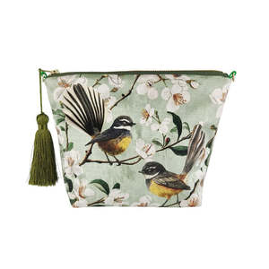 Body Soul: Chatty Fantails Velvet Bag