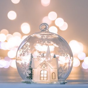 Christmas: Twinkle Christmas Church Globe Light