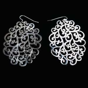 Warabi Moyo Silver Earrings