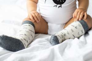 New: Baby To Toddler Merino Knee High Socks | NZ Grey & White
