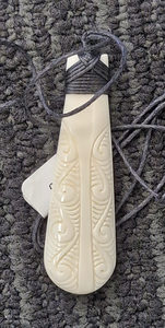 Products: MB502/Bone Carved Toki 70mm - Toi Toi Maori Art & Gift
