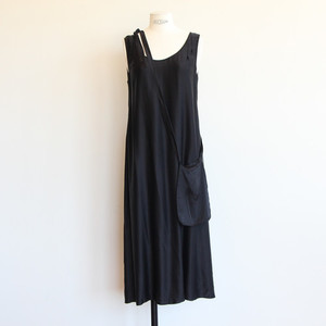 Products: P.R.PATTERSON Pintuck Dress with Pocket Bag ngspace