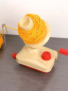Product: Wool Winder