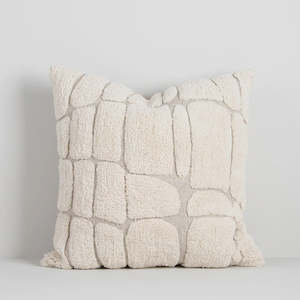 Decor: Tundra Cushion