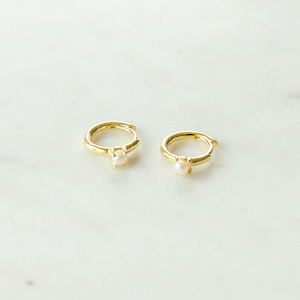 Jewellery Accessories: Solo Pearl Huggies | Gold