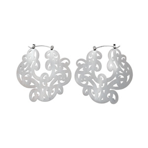 Accessories: Earrings - Auahatanga