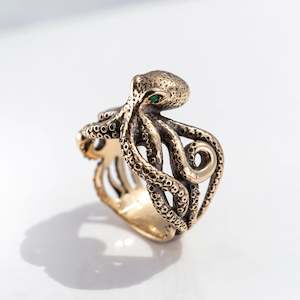 Kraken Octopus Collection: Octopus Ring with Precious Stone Eyes in Yellow Gold or Platinum