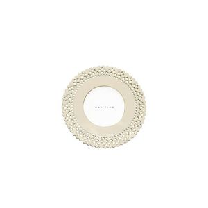 Frames: photo frame dotted round cream