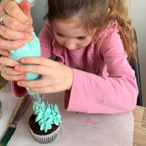 Ltk Classes: Junior cupcake decorating class - Under 5's