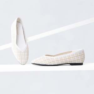 Essentials: Florence Ballet Flat | White/gold