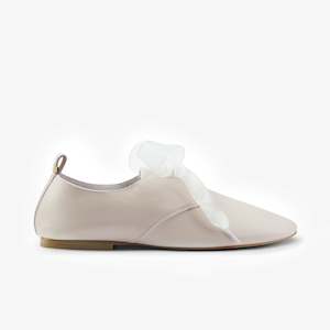 Xenia Flat | Blush Pebble Leather