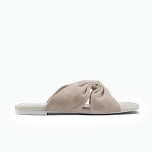 Fleur Slide Sandal | Nude Suede
