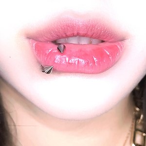 Jewellery: Silver Surgical Steel Lip/Nose/Ear/Helix Ring - 16 Gauge Body Jewelry