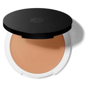 Face: Cream Foundation