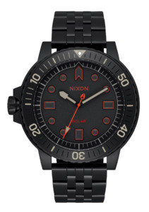Mens Black Watches: Stinger 44 - All Black / Lum