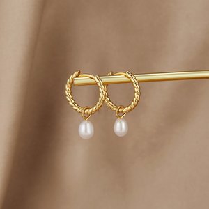 Bridal Jewellery: Layla Pearl Twist Earrings