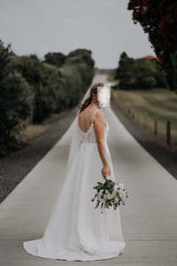 Pre Owned Gowns: Dylins Bridal Gown