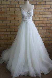 Pre Owned Gowns: Stella Yorke Princess Dress